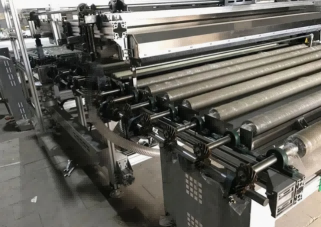1600 mm-es teljesen automatikus vízszintes szigetelt üveg mosó és szárítógép